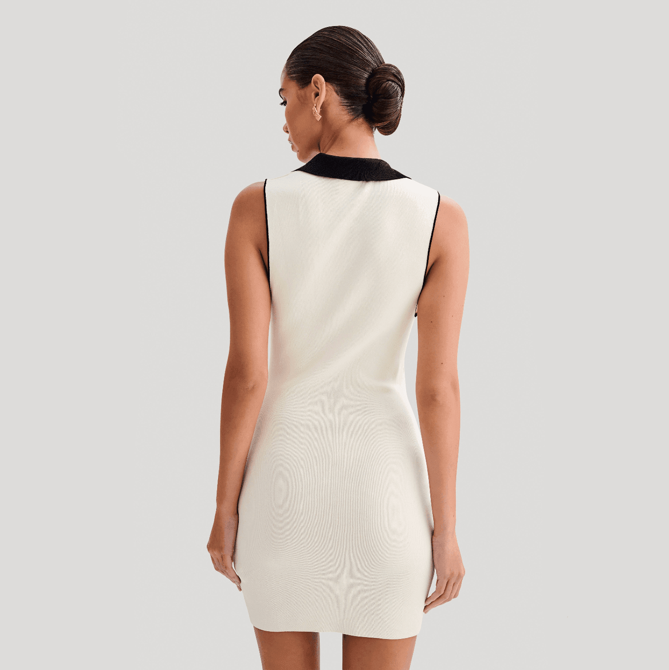 Jardin Collared Contrast Knit Mini Dress