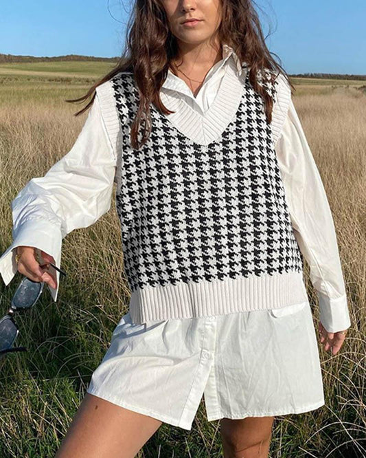 Houndstooth V Neck Sweater Vest