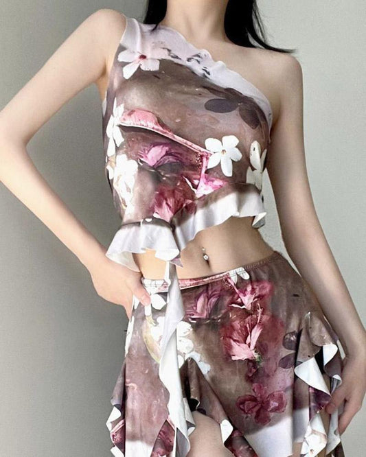 Bohemia Mod Asymmetric Floral Coord