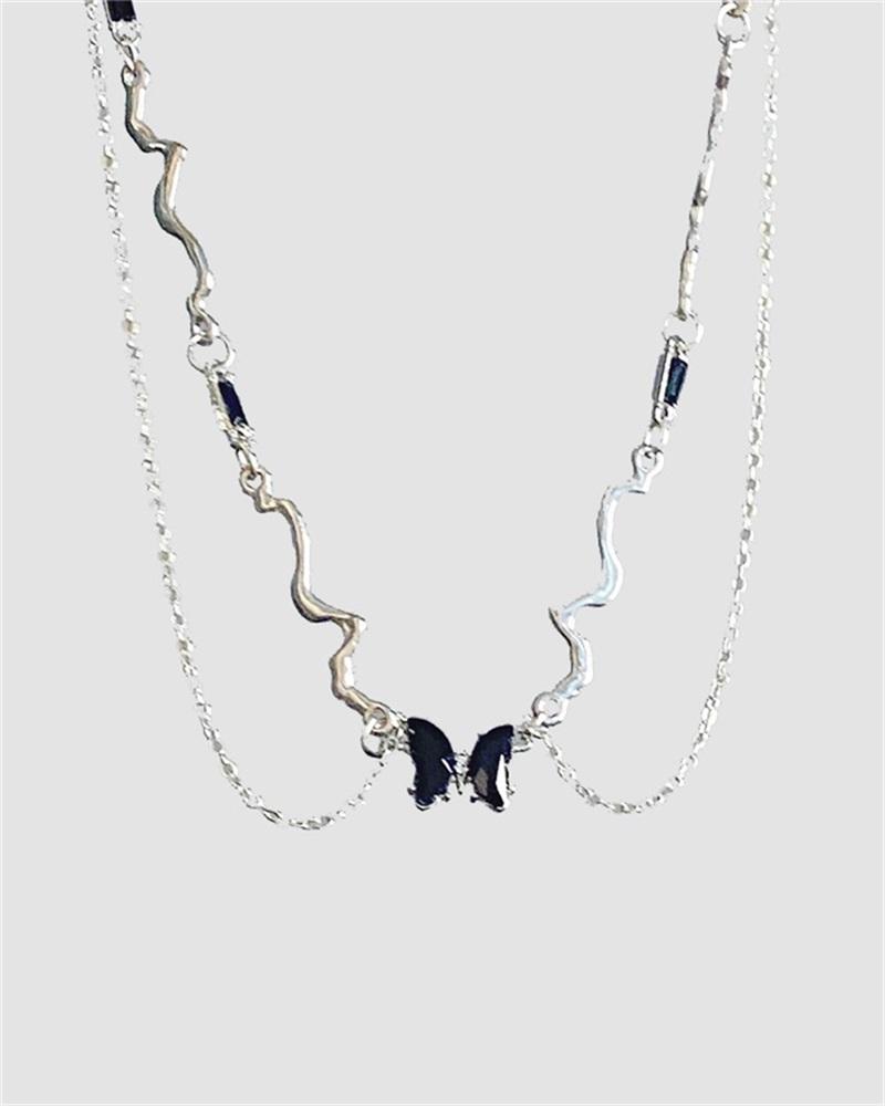 Butterfly Wavy Matrix Necklace