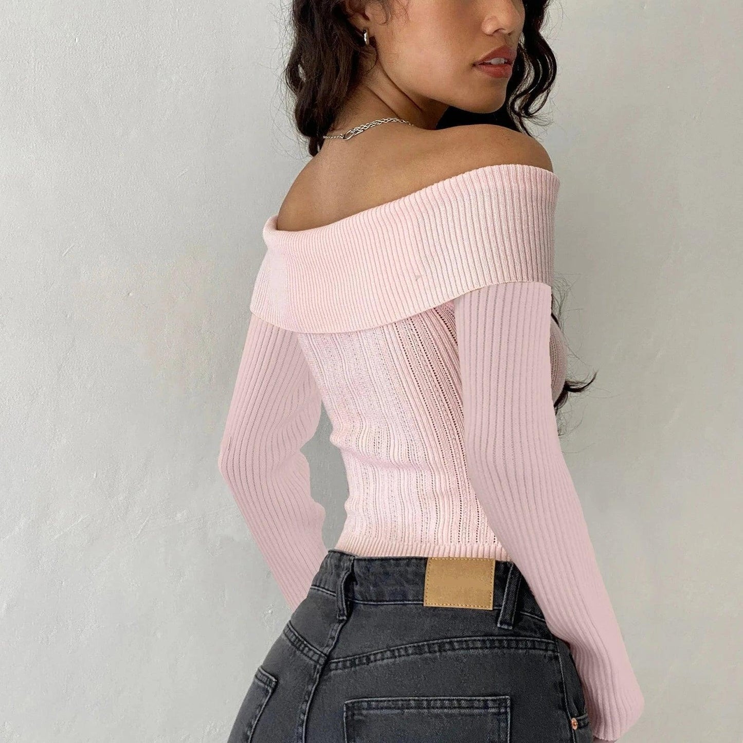 A Vibe Off The Shoulder Top