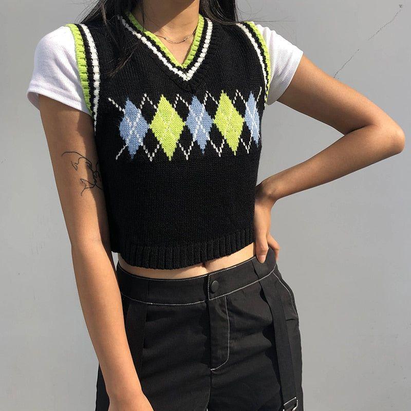 Theda Argyle Plaid Knitted Crop Vest