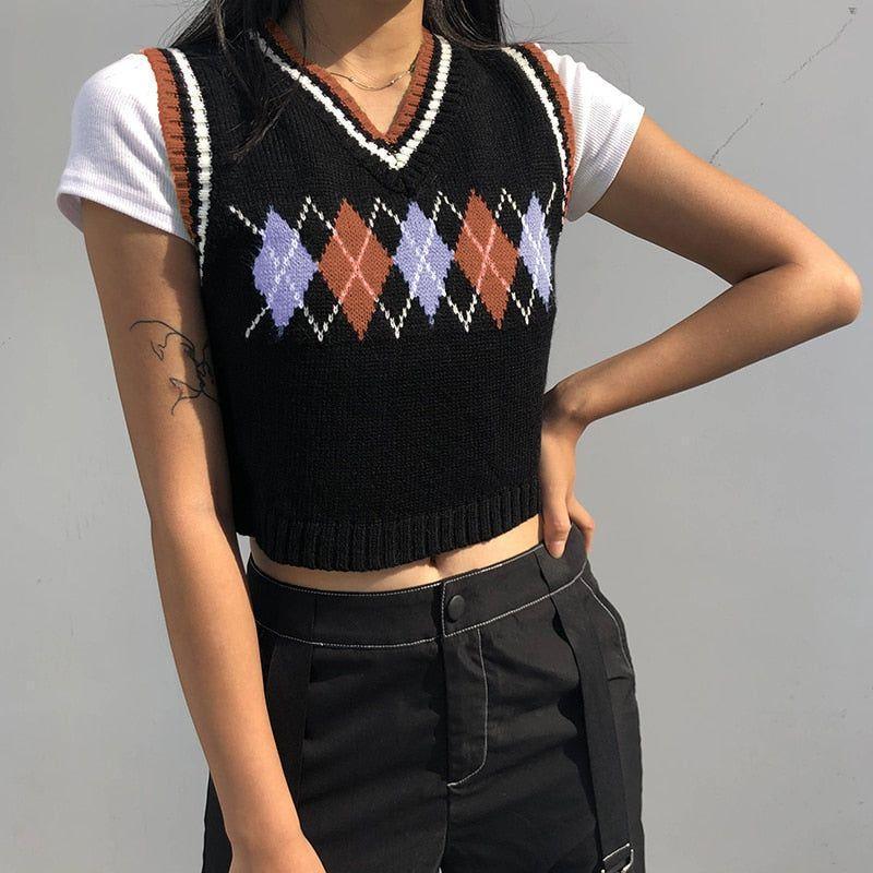 Theda Argyle Plaid Knitted Crop Vest